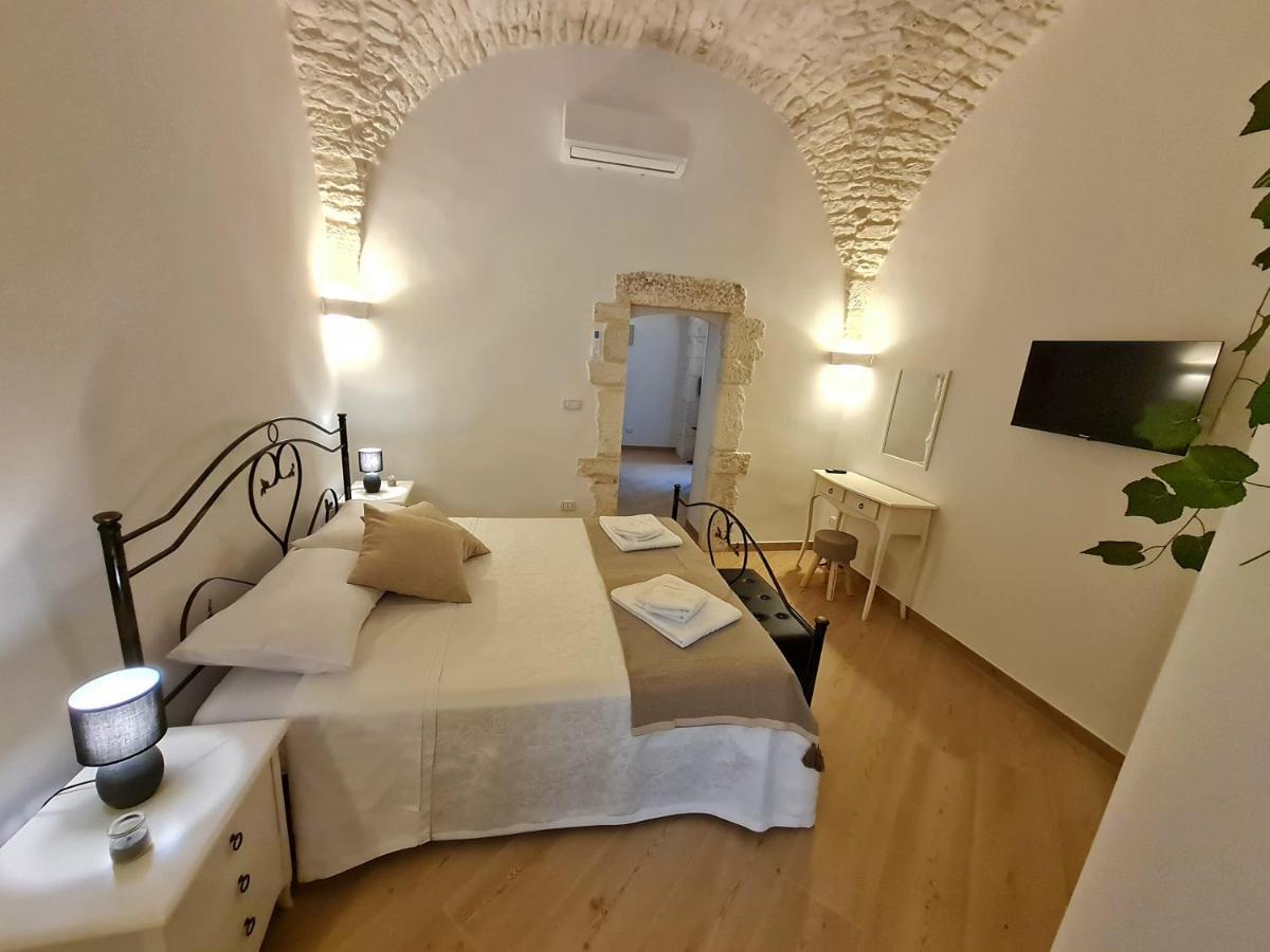 La Dimora Nel Borgo Villa Locorotondo Exterior photo