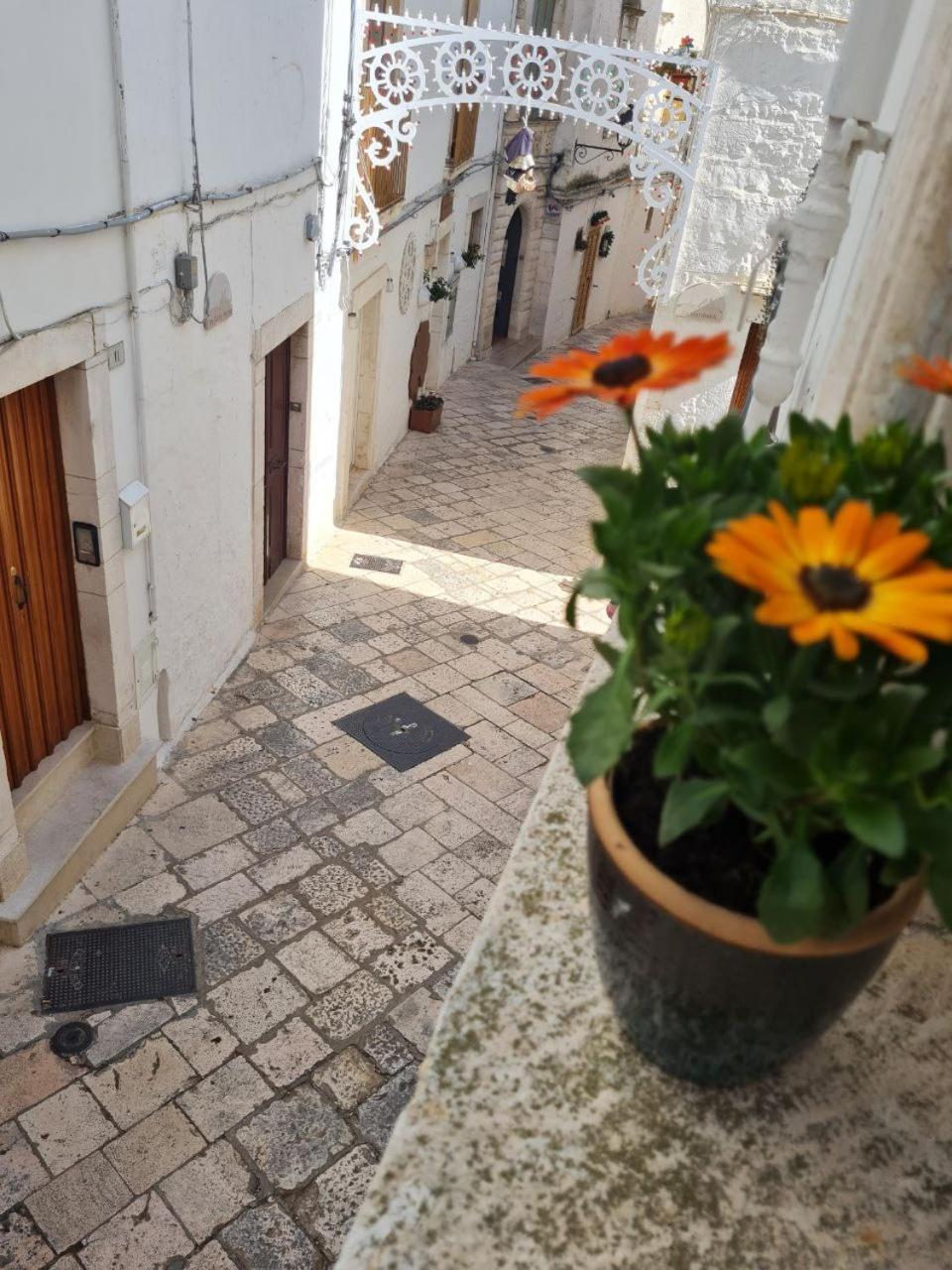 La Dimora Nel Borgo Villa Locorotondo Exterior photo
